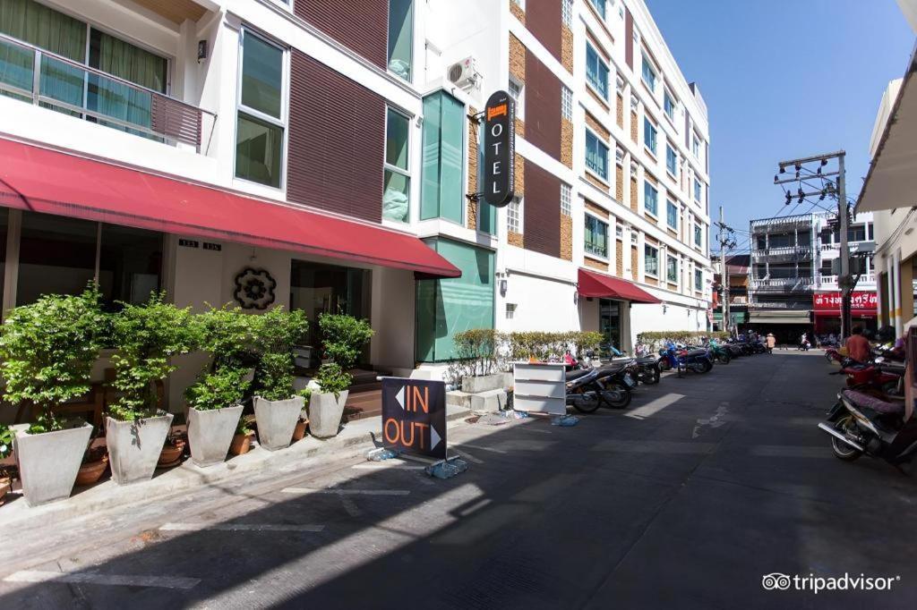 Chinotel Phuket Kültér fotó