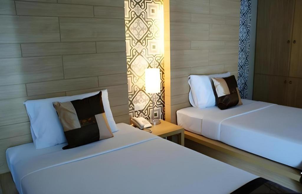 Chinotel Phuket Kültér fotó