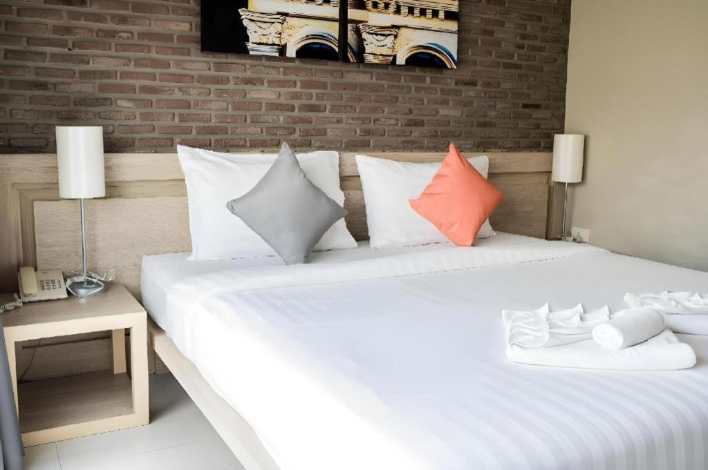 Chinotel Phuket Kültér fotó